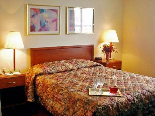 Motel Americinn By Wyndham Bay City